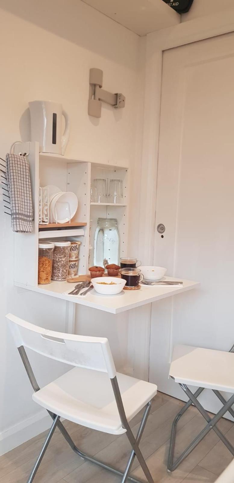 Homestay Luxury En-suite With King 5ft Bed - Bedroom Only